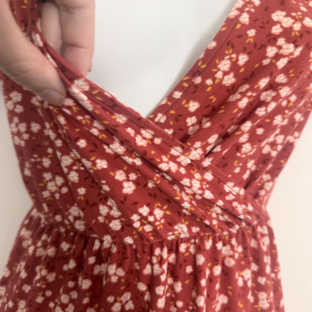 No Boundaries Rust Floral Wrap Dress | Flowy | Tie Back | Size L (11–13) - Picture 5 of 12